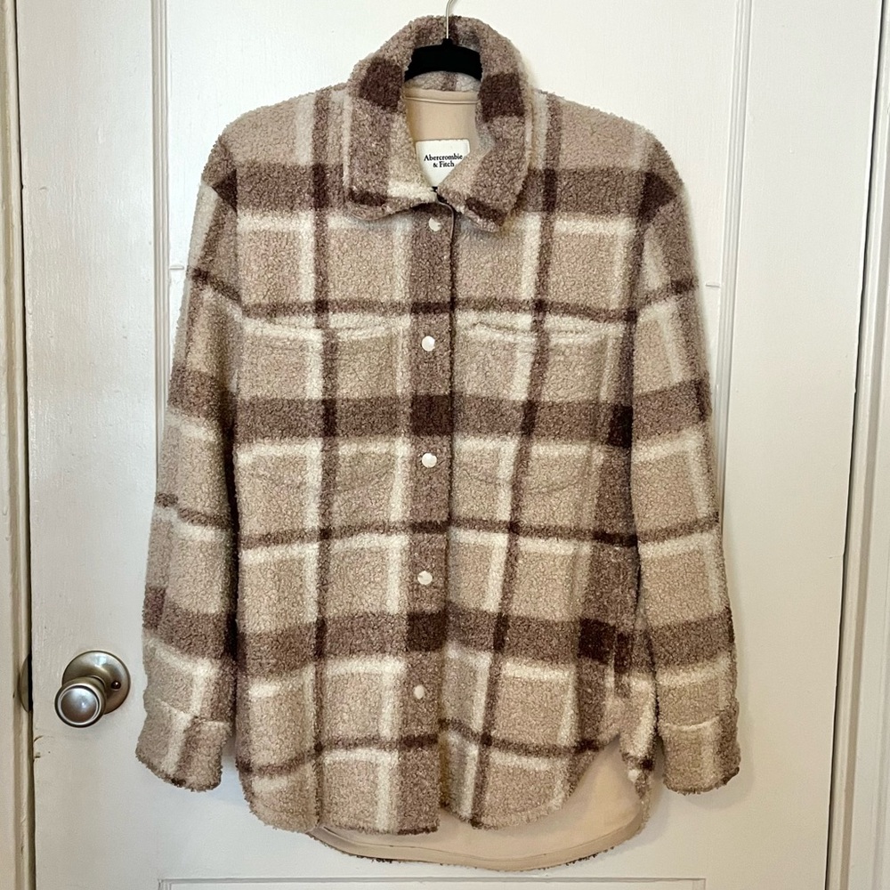 Abercrombie Teddy Jacket 🧸